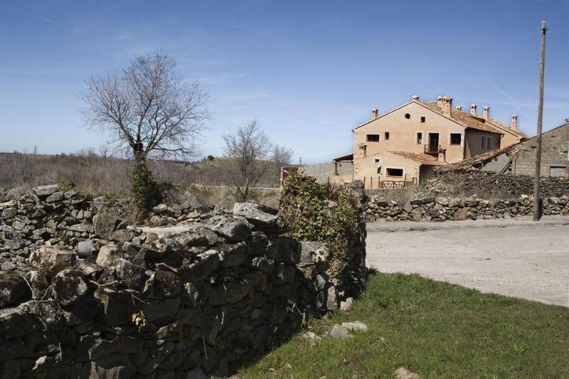 Hotel Rural La Data Gallegos ภายนอก รูปภาพ