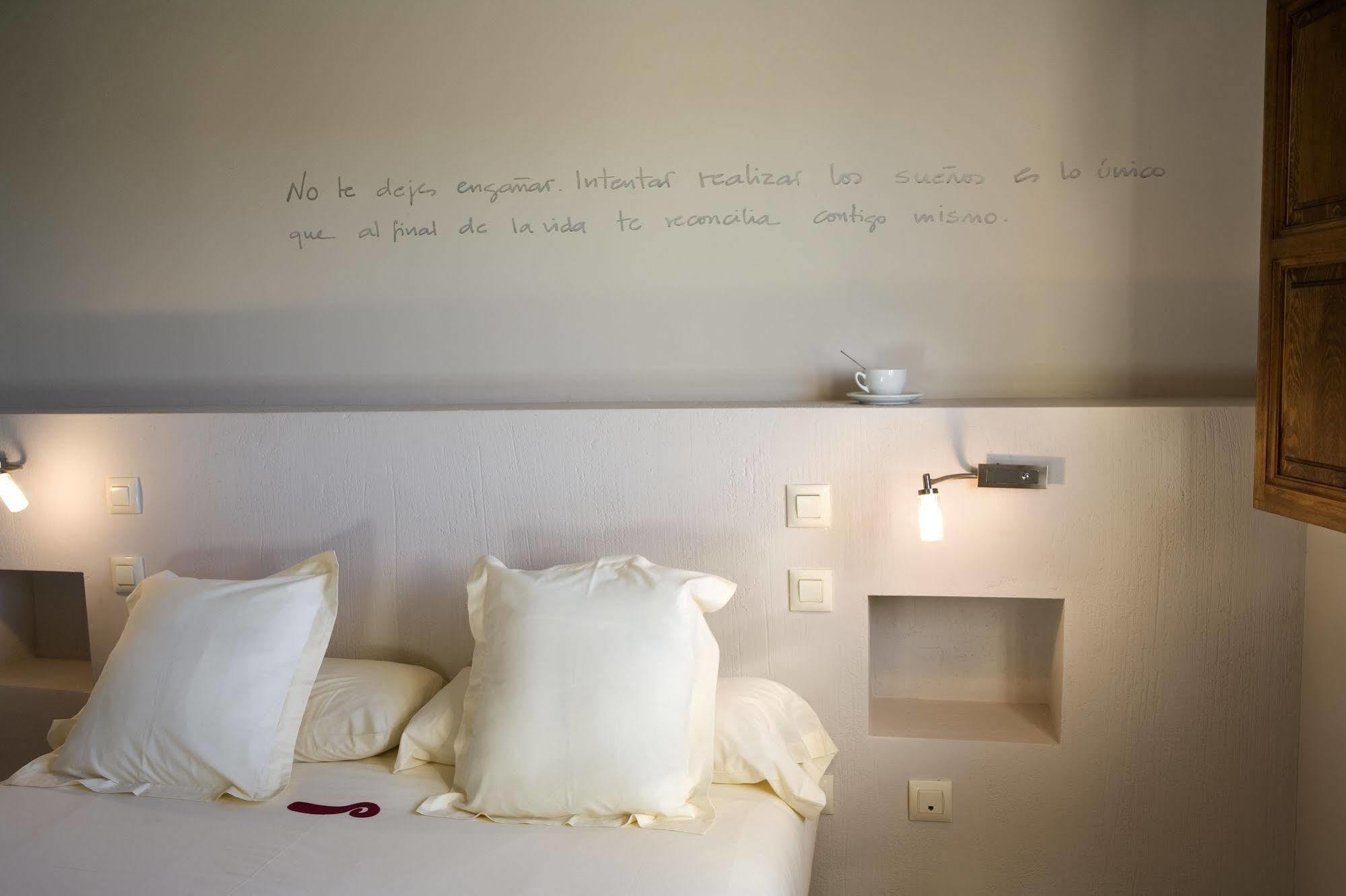 Hotel Rural La Data Gallegos ภายนอก รูปภาพ