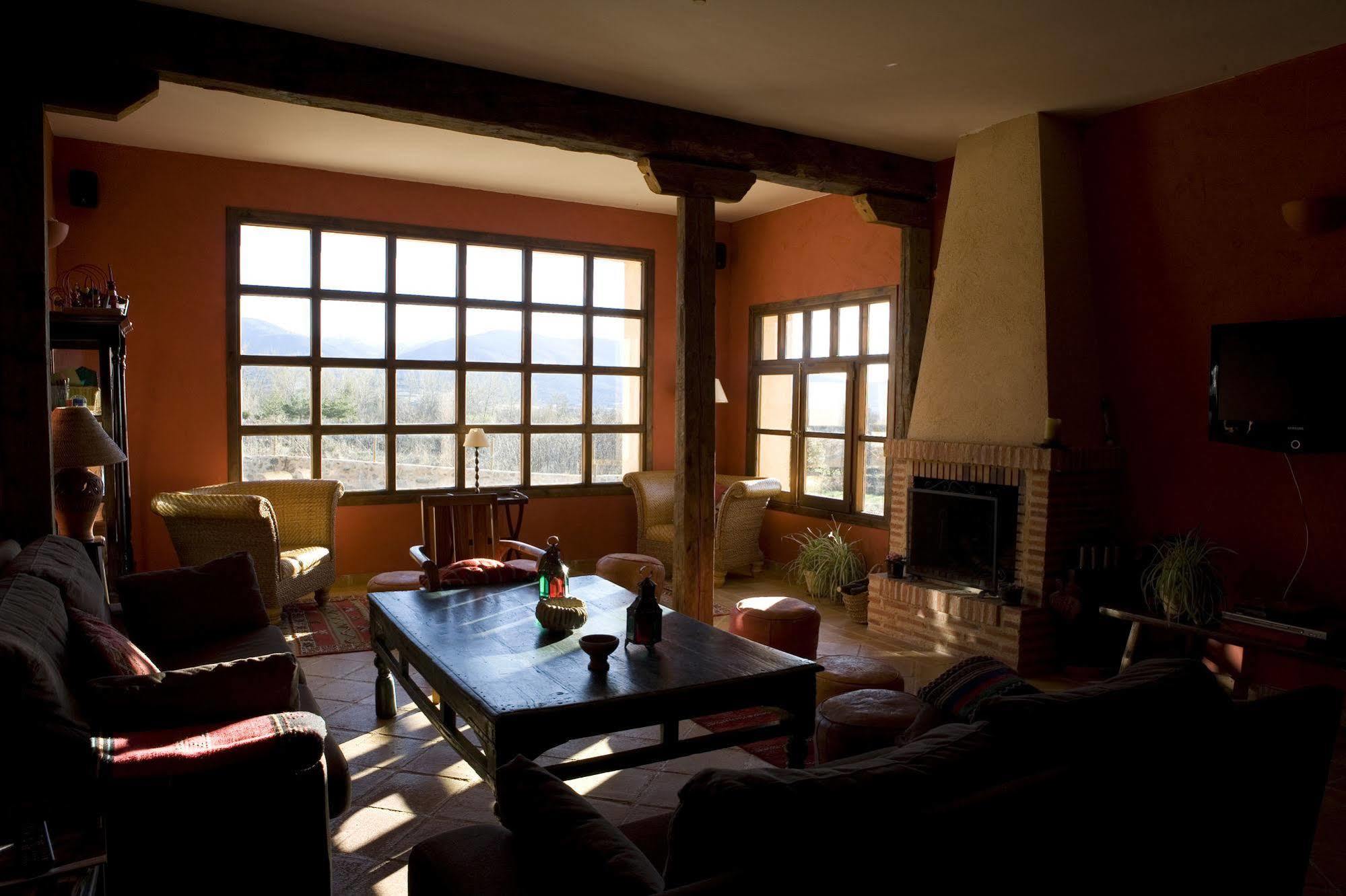 Hotel Rural La Data Gallegos ภายนอก รูปภาพ