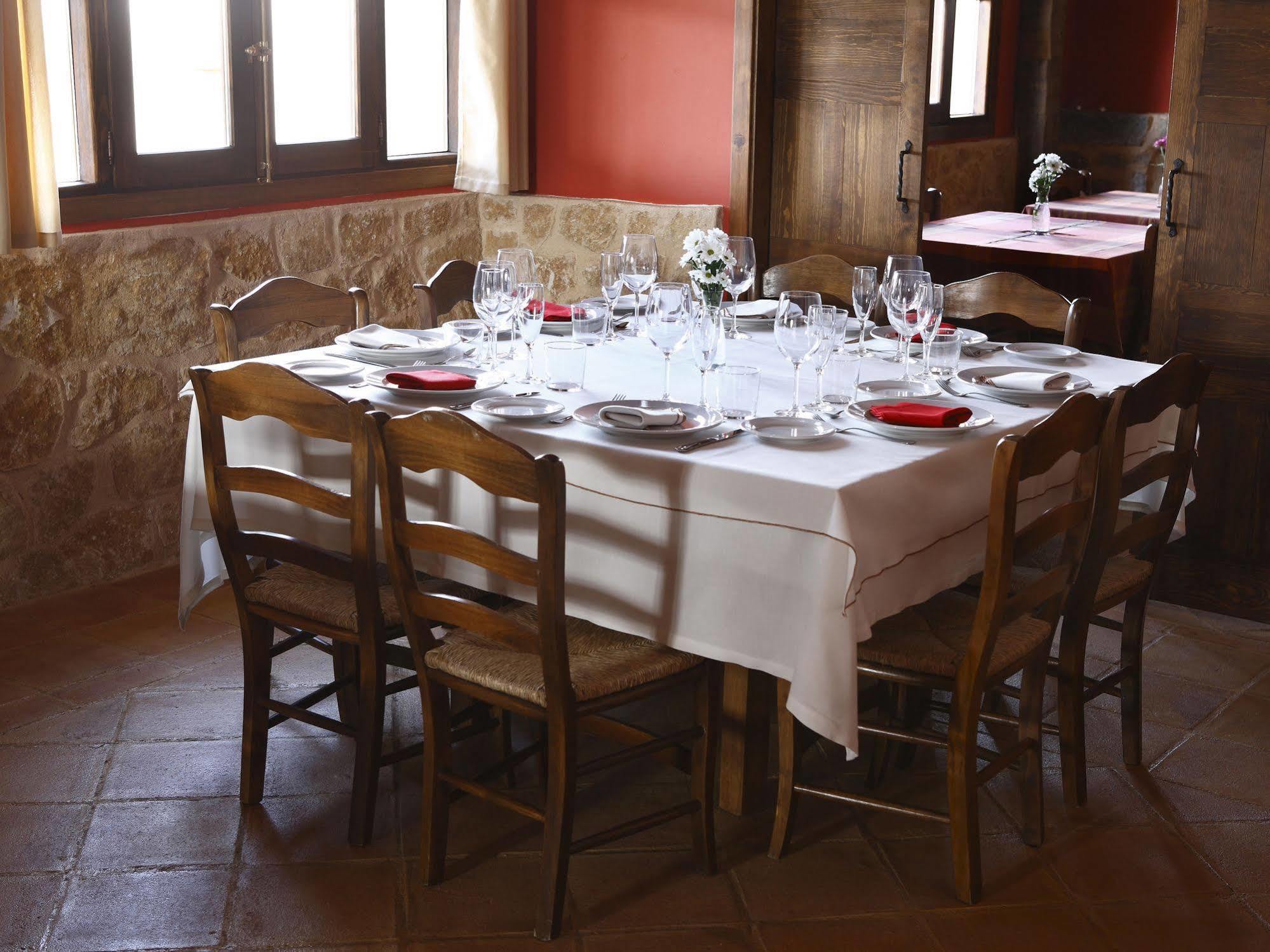Hotel Rural La Data Gallegos ภายนอก รูปภาพ